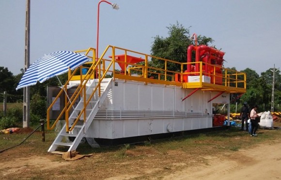 200GPM非開挖泥漿回收系統(tǒng)(印度項目) 200GPM非開挖泥漿回收系統(tǒng)(印度項目)