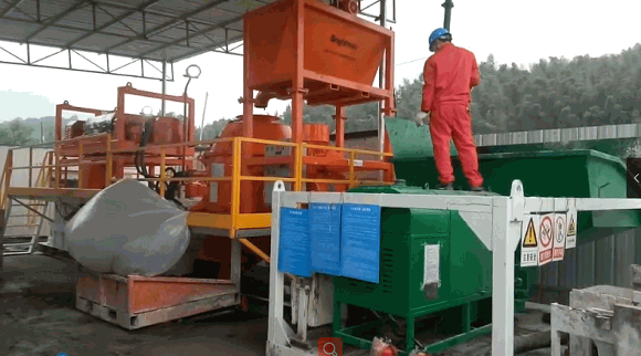 四川泥漿不落地系統(tǒng)現(xiàn)場(chǎng)開始運(yùn)行