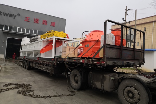 山東東營(yíng)油泥處理系統(tǒng)發(fā)貨