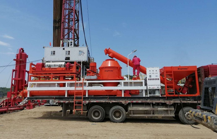 可拖車(chē)泥漿不落地